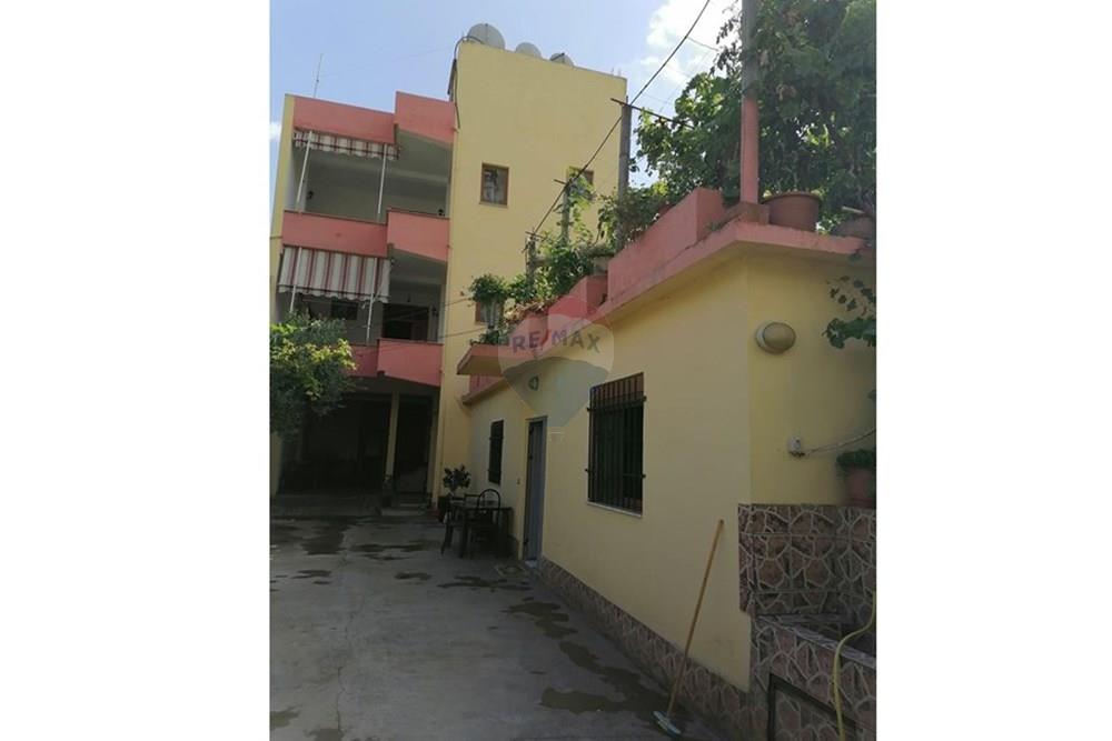 Villa à vendre sur la plage (5)