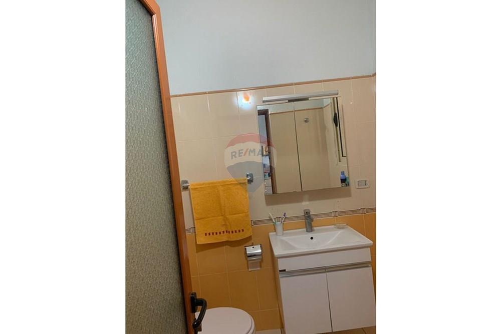 Apartamento 2+1 com garagem, em lungomare