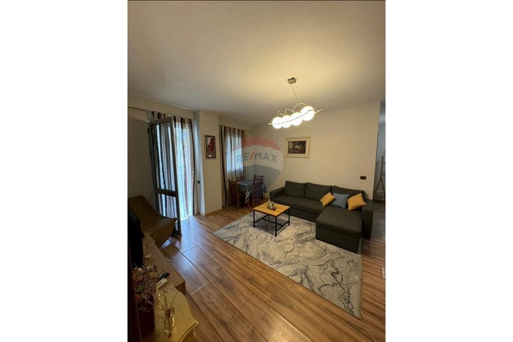 We offer for rent a 2+1 apartment in the myslym shyrit area, islam alla street.