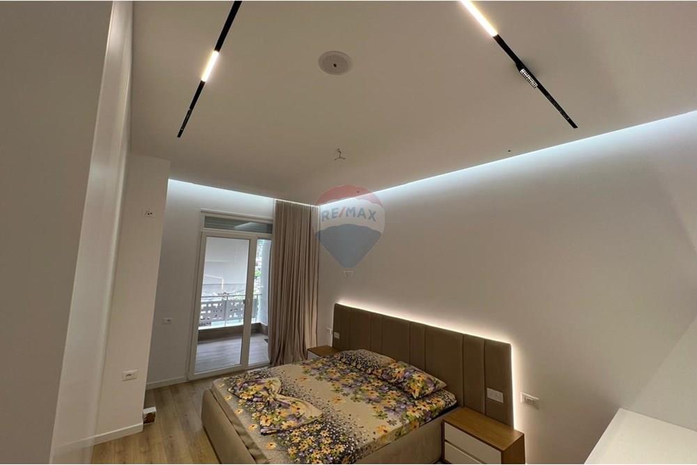 Apartamento 2+1 en alquiler cerca de kopshti botanik!