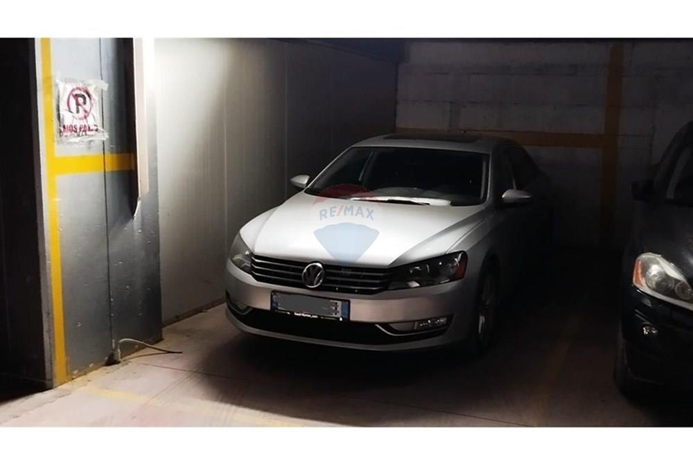 Post parking space for sale at the european university campus, near square 21. (3)