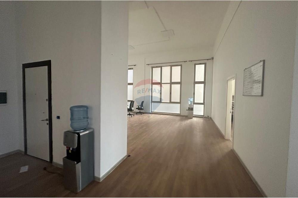 Edifício profarma, espaço de escritório para alugar.