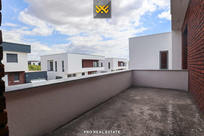Maison de 215m² à #vente à Çagllavicë (6)
