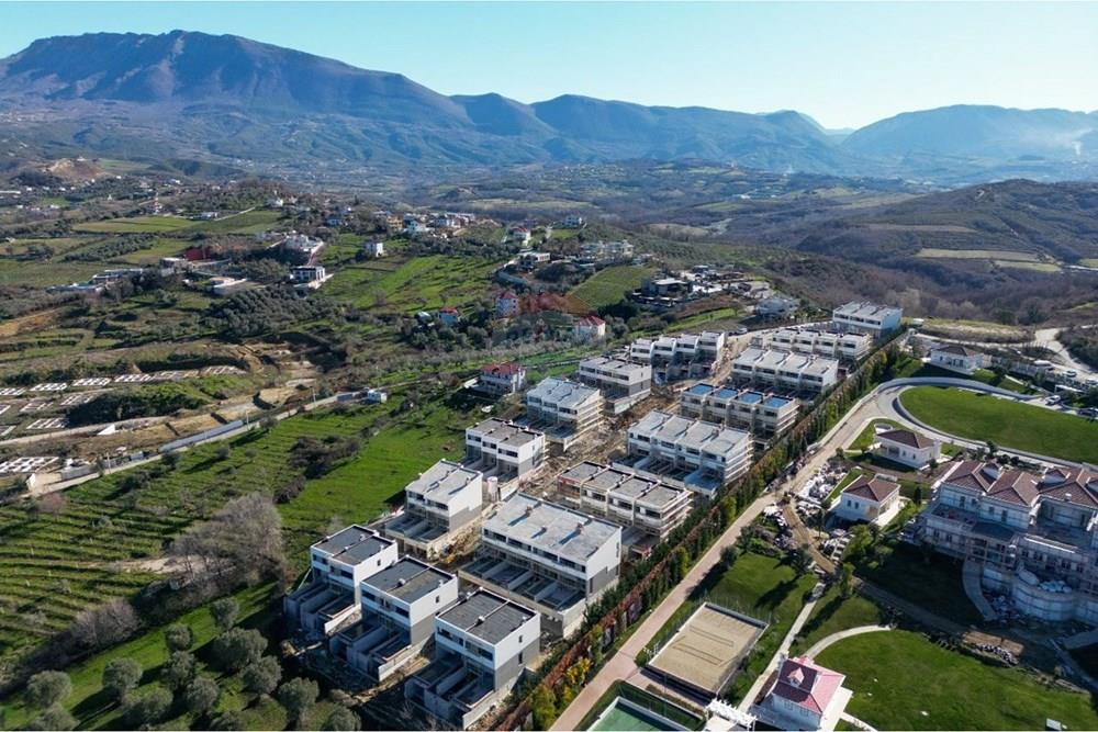 En venta, villa, flowers hill lundër, Tirana.