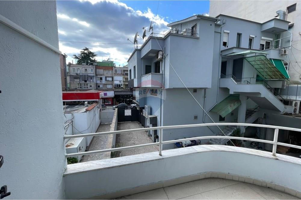 Blloku, Tirana