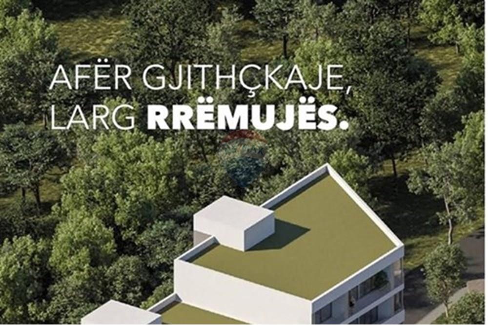 Forest residence, ein ruhiges komplex am stadtrand von Tirana mit reserviertem parkplatz und gemeinschaftsflächen.