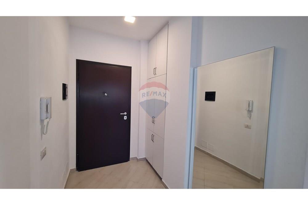 Apartament 1+1 në shitje në kompleksin oslo, lungomare, Vlorë (8)