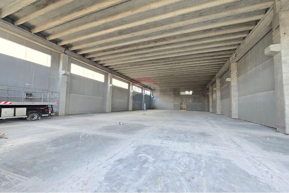 Kapanoni forma parte del complejo Tirana industrial park 2. (2)