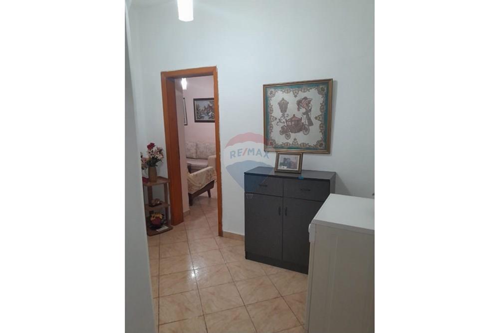 Shitet apartament 3+1+2 te mine peza