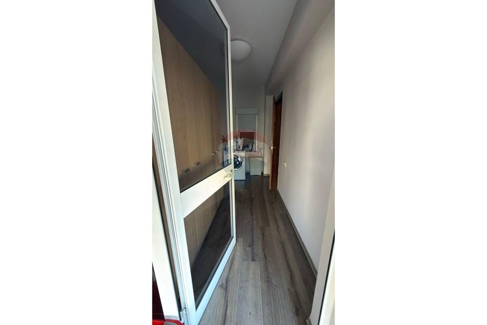 Appartement à vendre 3+1 rue e kavajës