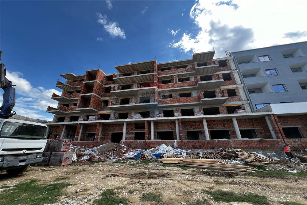 Rruga e orikumit, Vlorë
