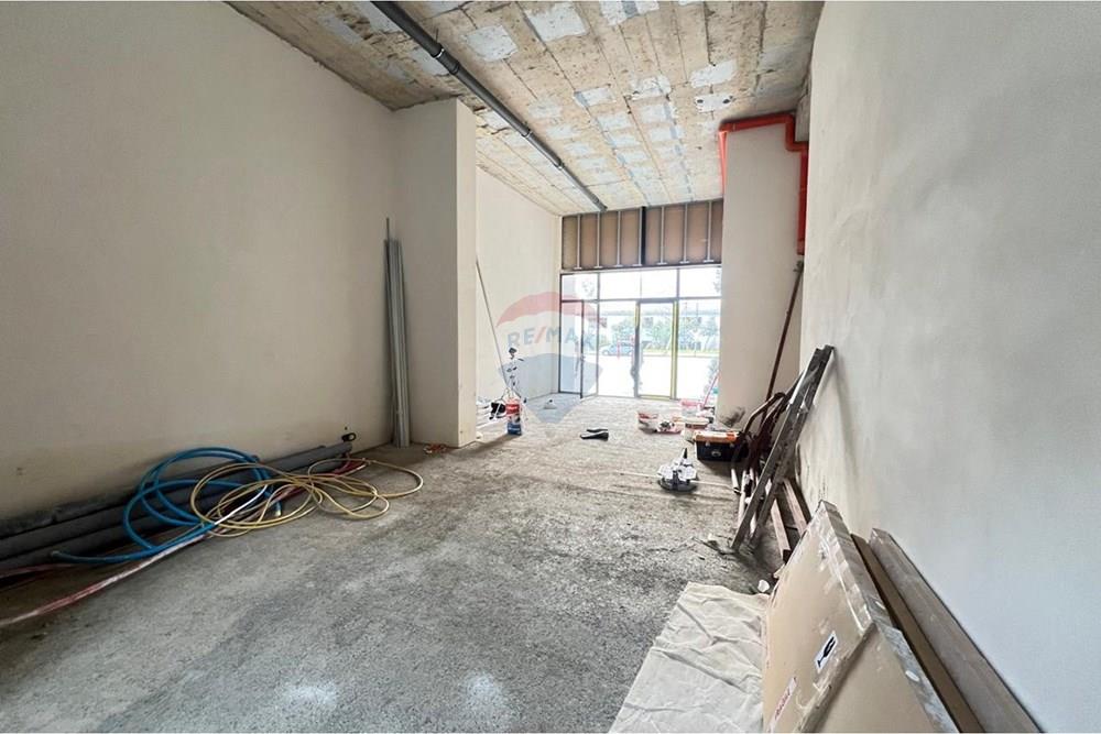 Magasin à vendre lungomare, Vlorë