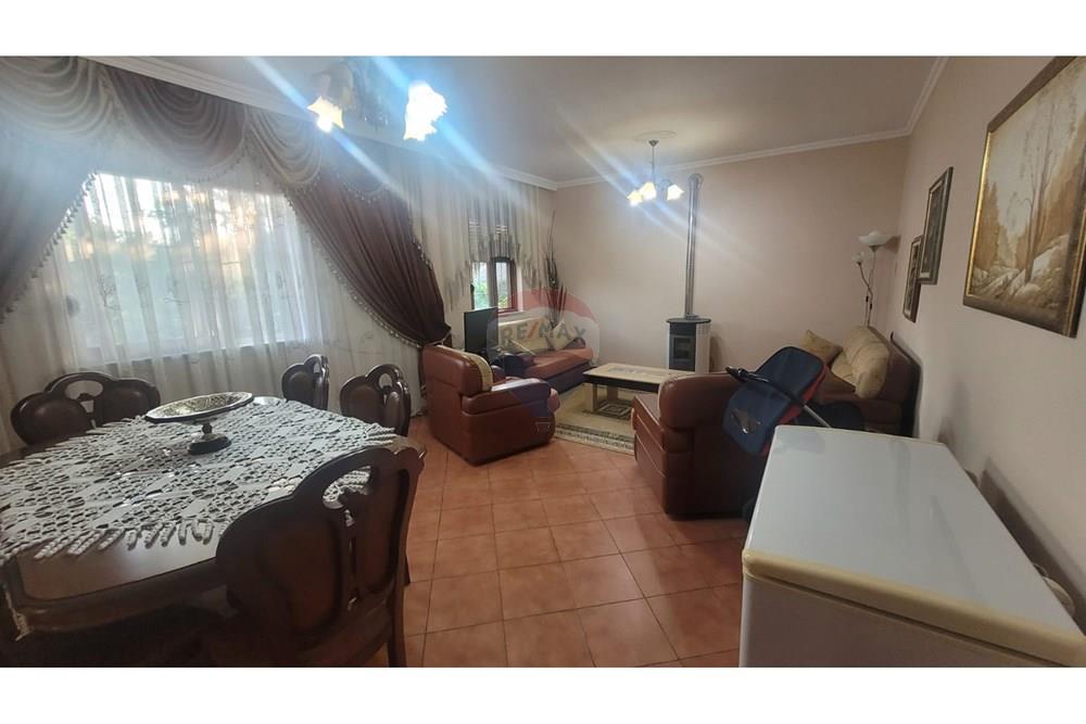 À vendre : Une villa modeste de 1 étage avec grenier meublée (7)