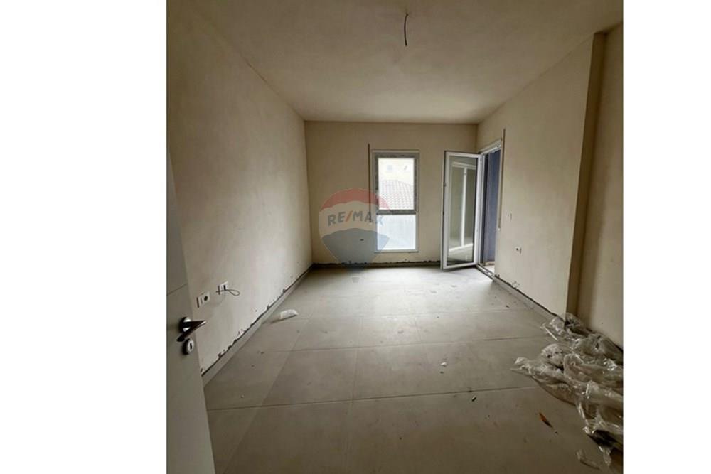 Apartment 2+1+2 zum verkauf zone 5 maji (6)