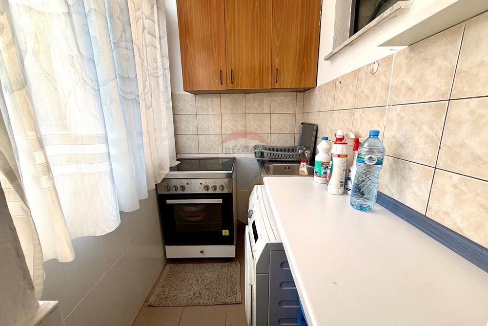 Garçonnière zum verkauf, komplett möbliert gegenüber delijorgji!
