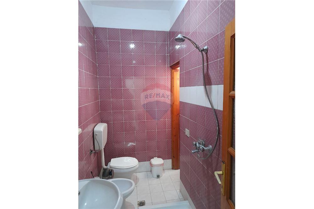 Casa in vendita l: "Konferenca E Pezes"