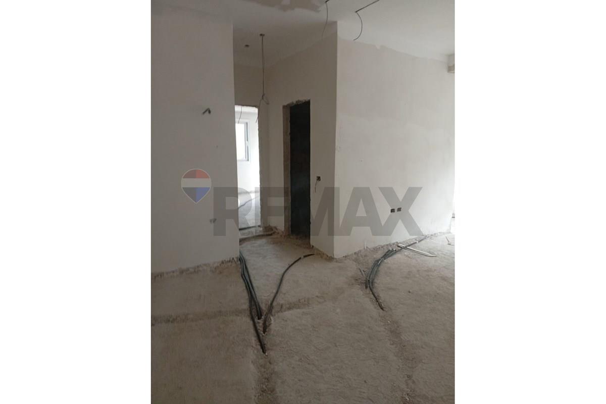 Gjimnazi Ali Demi, Vlorë (8)