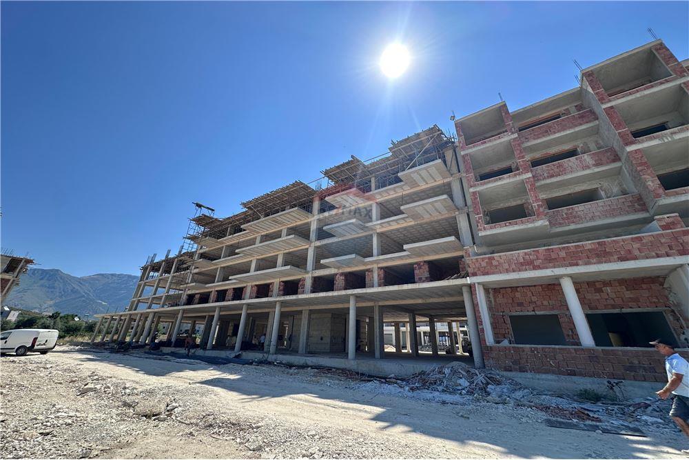 Rruga e orikumit, Vlorë