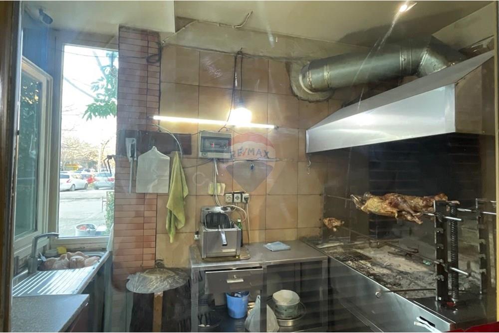 Rruga demokracia, Vlorë