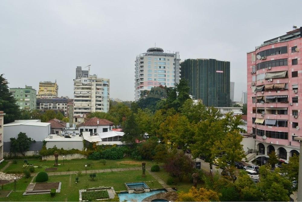 Kauf 1+1 apartment im block!