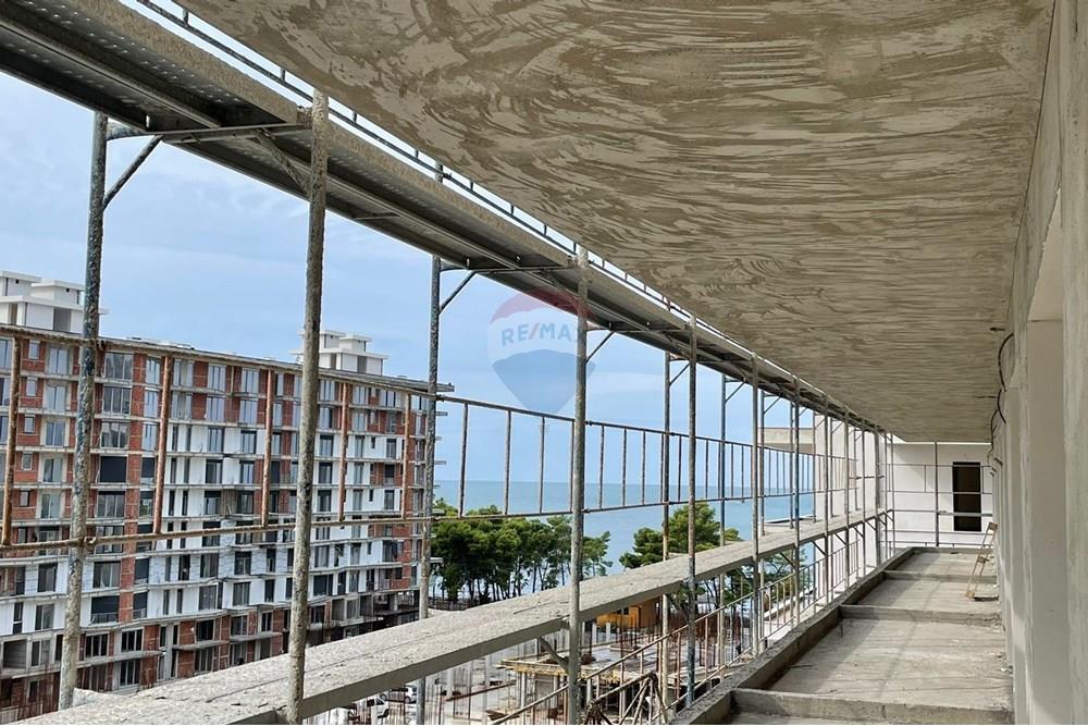 **apartament modern i pjesërisht i përfunduar në shëngjin, Lezhë - për shitje** (2)