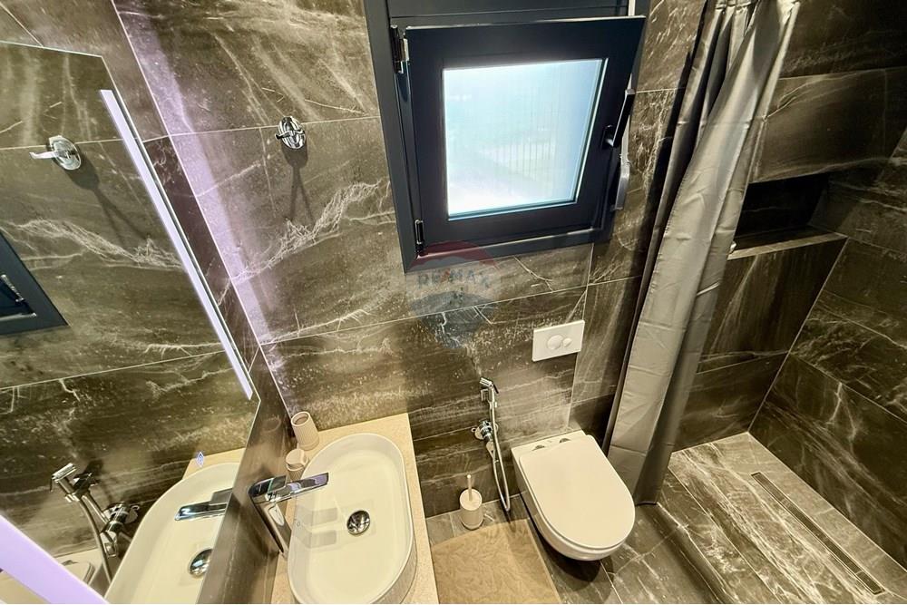 Villa privata in vendita, su due piani a hamallaj, lusso, privacy e investimento redditizio