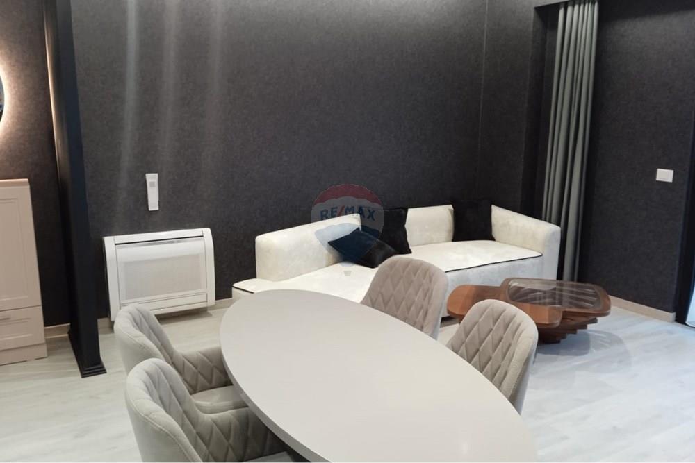 Apartament 2+1 me qira rruga e kavajës