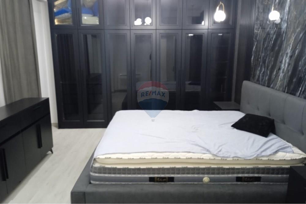 Apartament 2+1 me qira rruga e kavajës