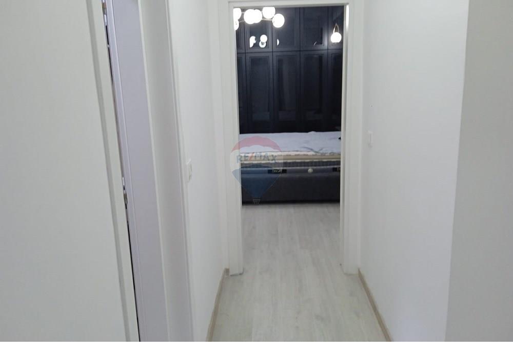 Apartament 2+1 me qira rruga e kavajës