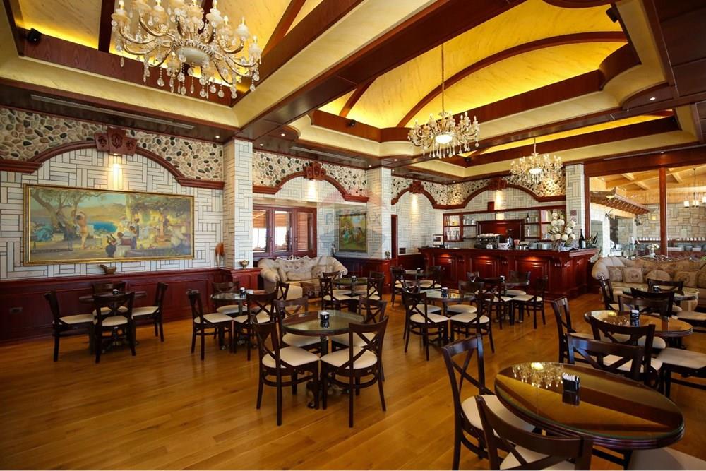 Hôtel exclusif au centre de Vlora à louer (7)