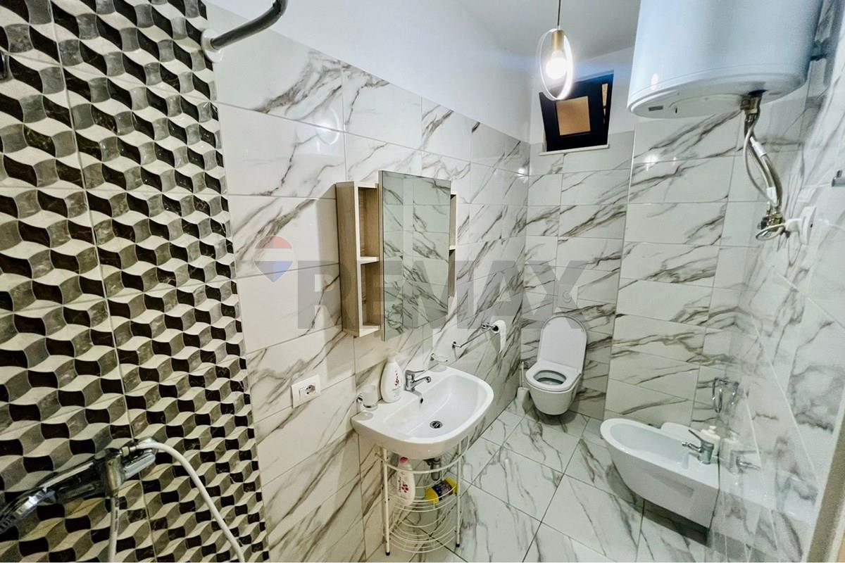 Apartamento 2+1+2 para alugar + posto de estacionamento