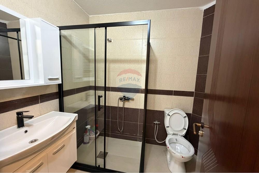 Appartamento in vendita in via Muharrem fejza!