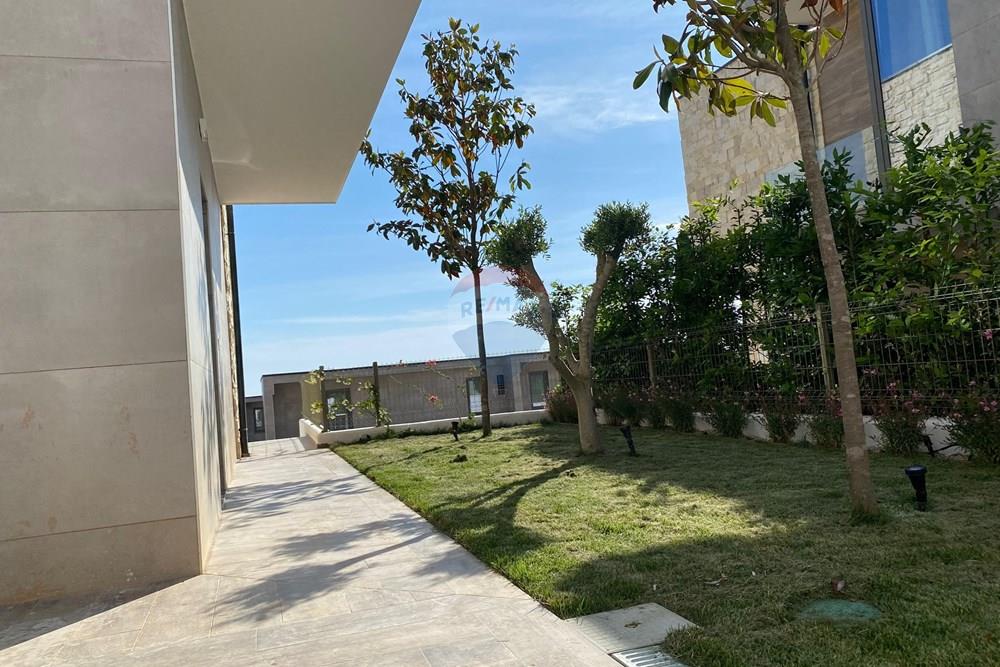 Villa in vendita a 2 piani (3)