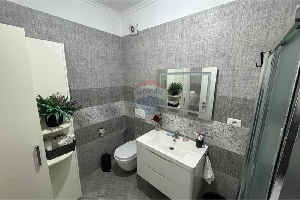 Apartament me qera tek rezidenca chateau linza.