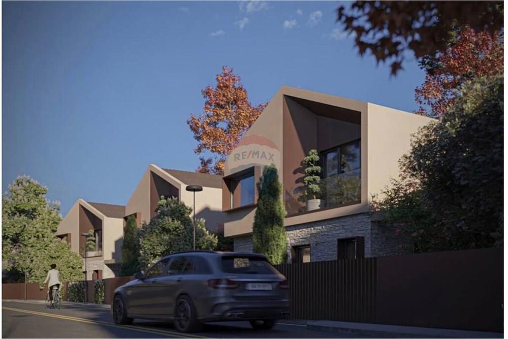 House for sale in lundra village & residence