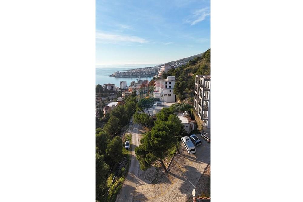 Rruga e gjashtë, Sarandë