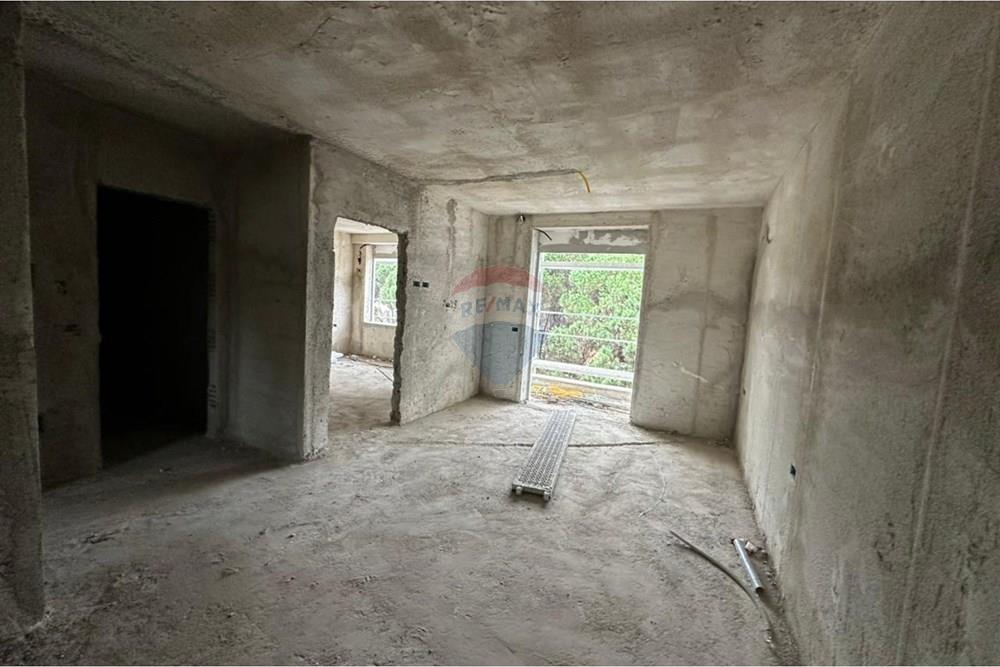 Apartamento 1+1 en venta en Mali i Robit, cerca de prestige resort. ¡a solo 100 m de la playa! (5)