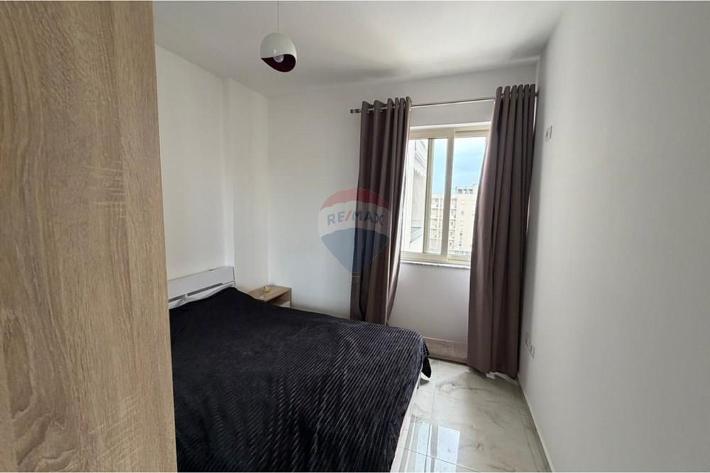 Appartement de type 1+1 à vendre à la plage (2)