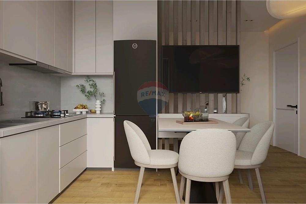 Descubre este maravilloso apartamento en el corazón de shkëmbi i kavajës, Durrës. (2)