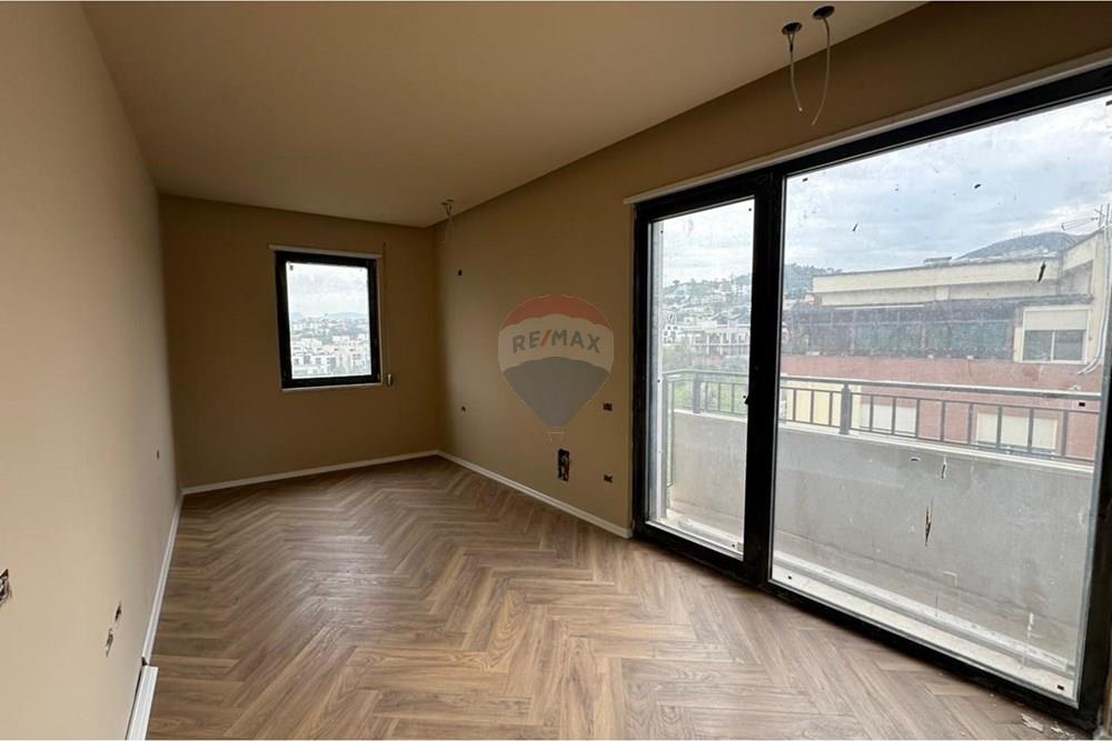 Vendu, appartement 2+1+2, lac de sec