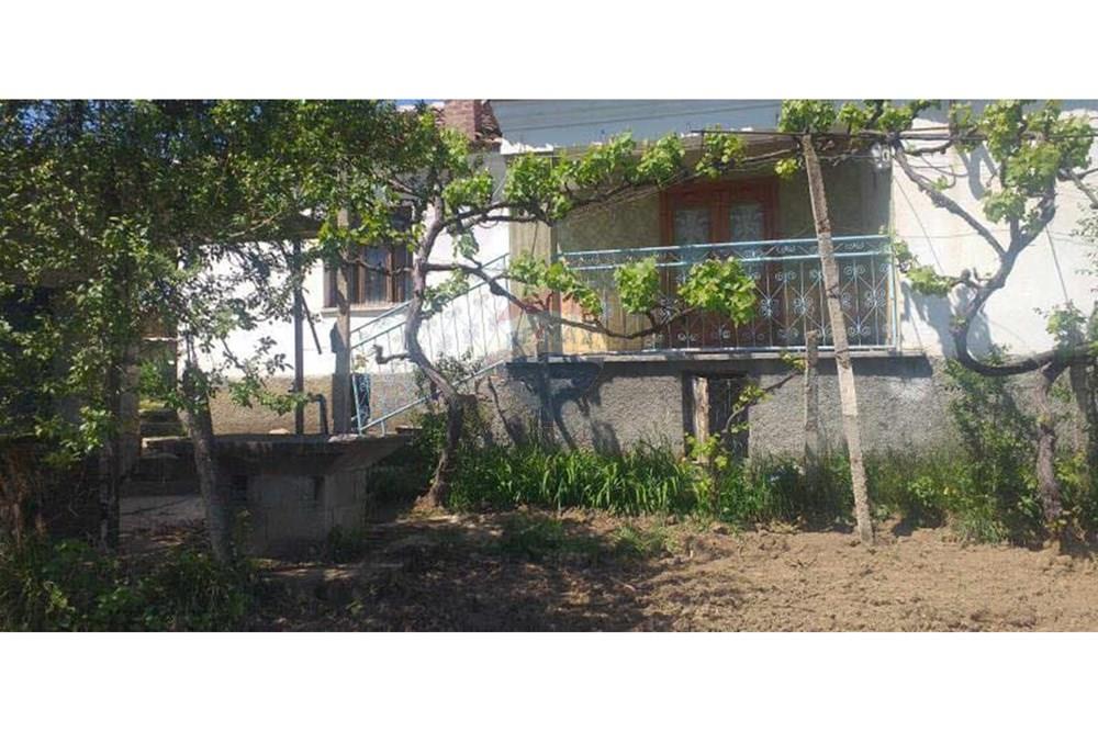 Casa privata + terreno in vendita a Korçë, villaggio di symiz (4)