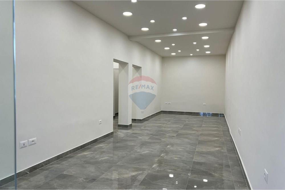 Vasil shanto, espaço ambiental comercial