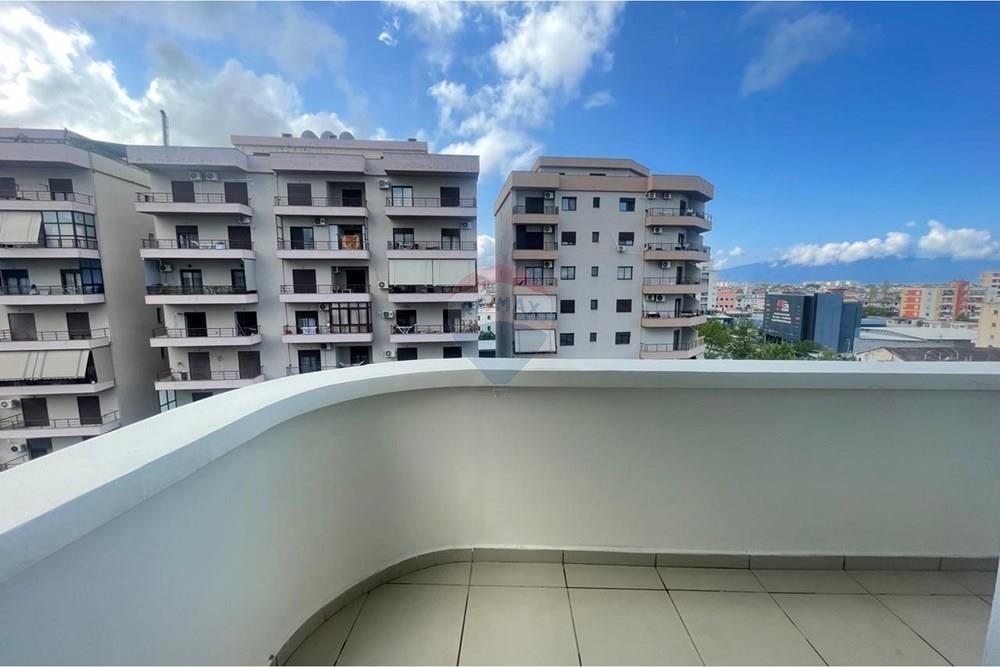 Moderne wohnung zu mieten in transballkanike Vlorë (5)
