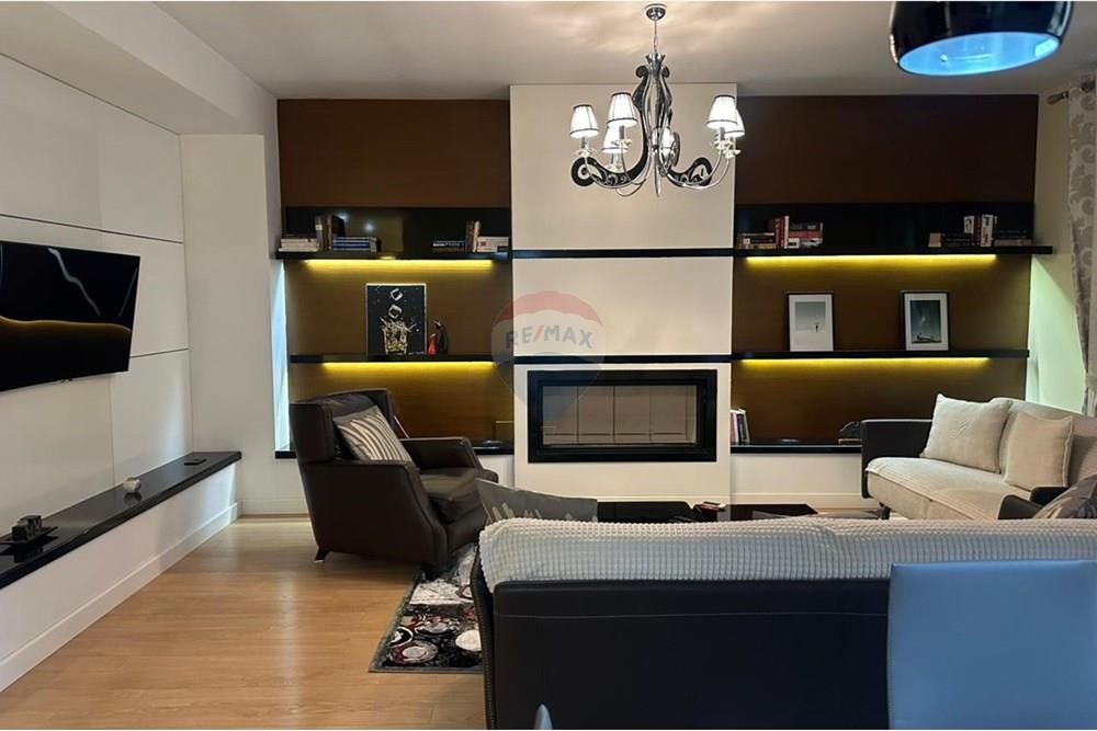Appartamento di lusso 3+1+3 in affitto kodra e diellit 1