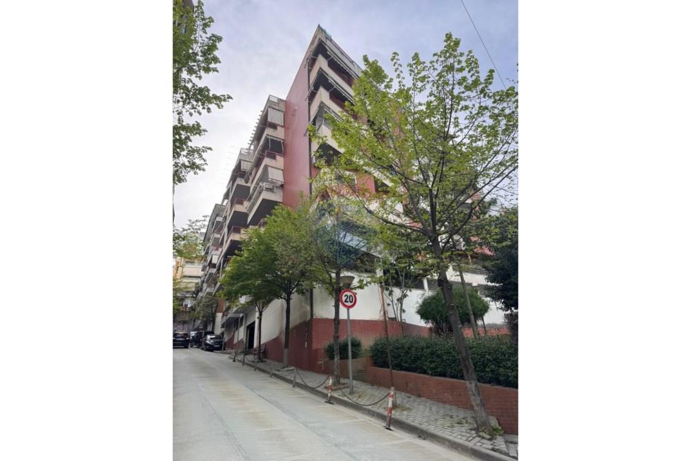 Para alugar: Apartamento 1+1