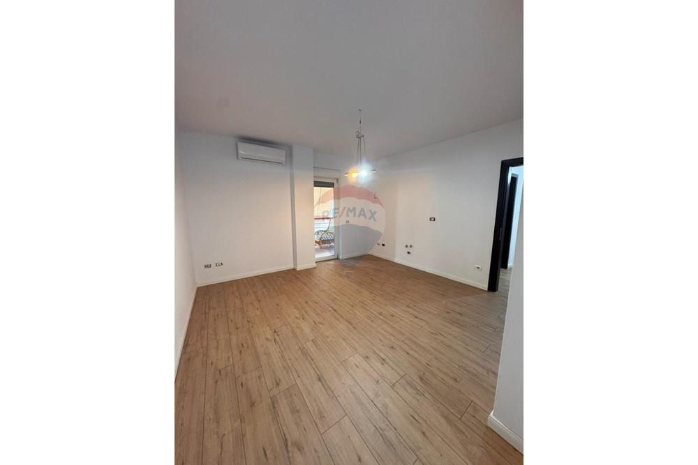 Para alugar: Apartamento 1+1