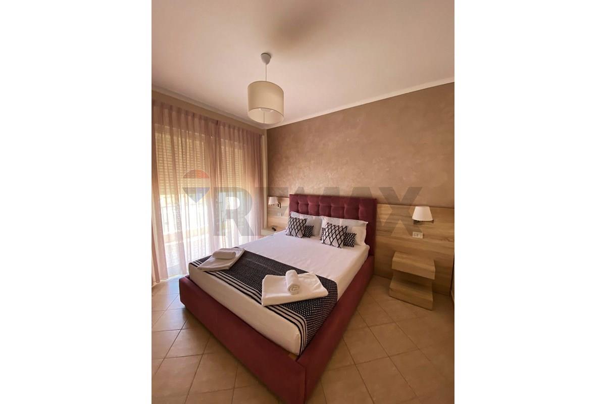 Verkauf des yachthafenhotels, radhimë (6)