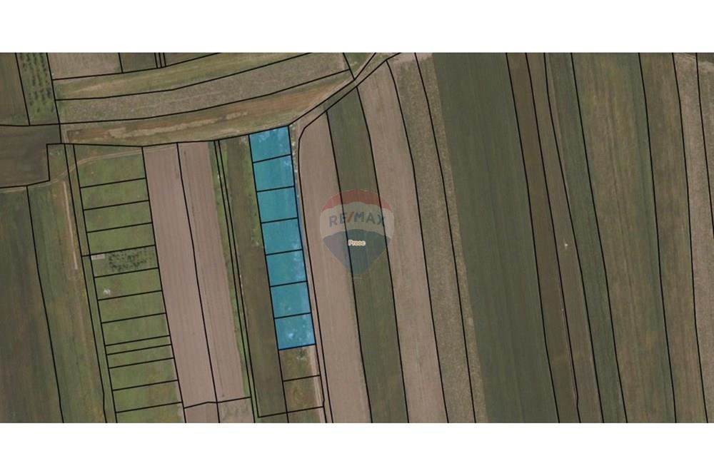 Terreno en venta en Graçanicë, Prishtinë! Ubicación privilegiada para desarrollo de negocios.