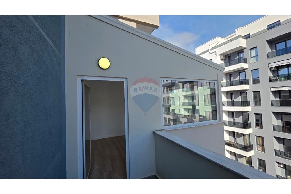 Appartement 2+1+2 à vendre lungomare, Vlorë
