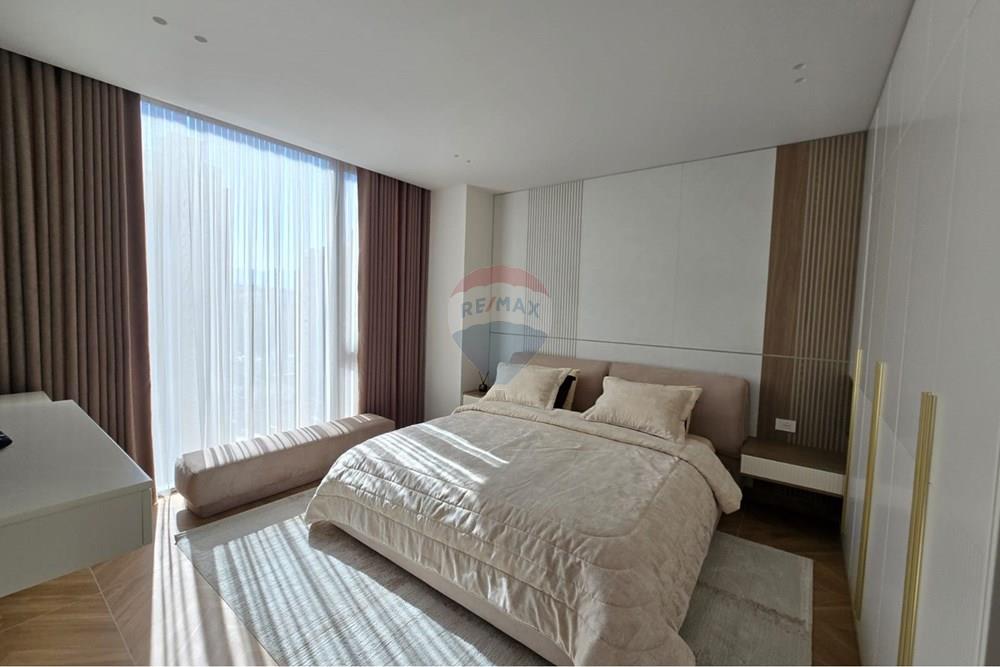 Villa faz parte de um complexo residencial apenas com villas (8)